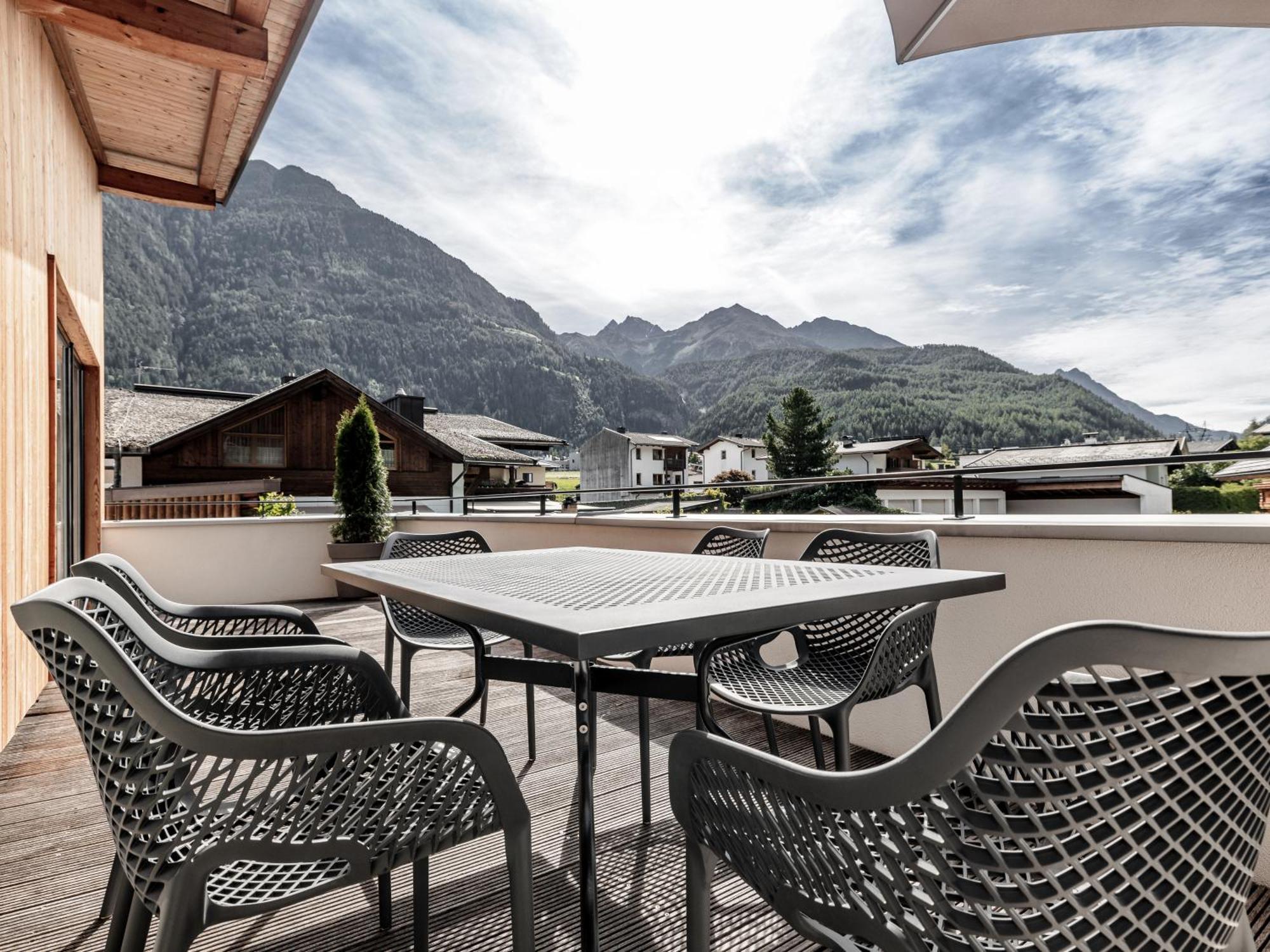 Myalps Oetztal Inklusive Wellness Umhausen Exterior foto